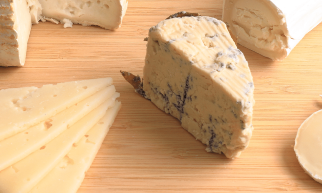 The Best Bamboo Cheese Boards