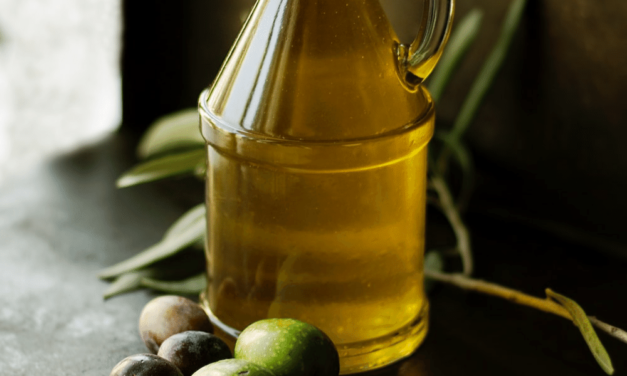 2023’s Best Olive Oil Dispensers: Find The Perfect Spout For Your Oil Cruet